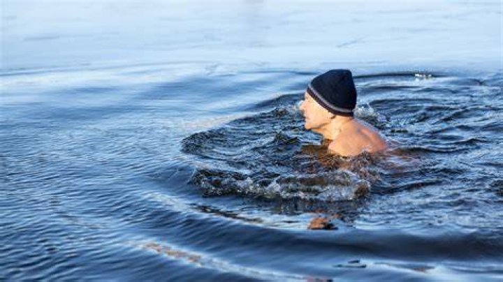 Is swimming in cold water good for inflammation?