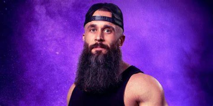 What does Brad from The Challenge do for a living?