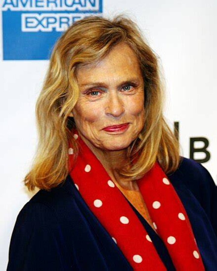When was Lauren Hutton born?