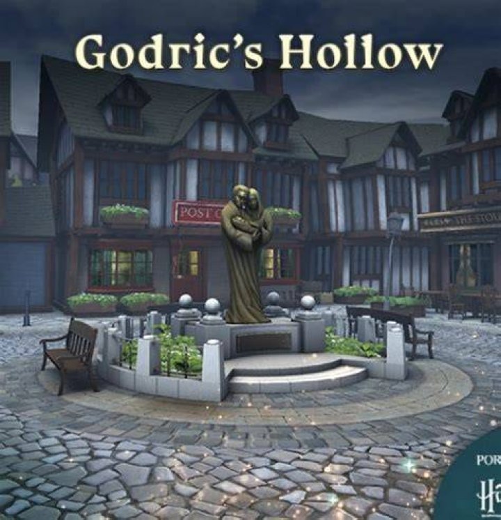 Who is the old lady in Godric's Hollow?